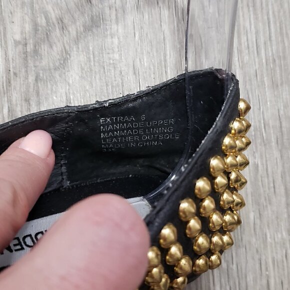 Steve Madden * Extraa Black & Gold Studded Flats 6 - Picture 10 of 12